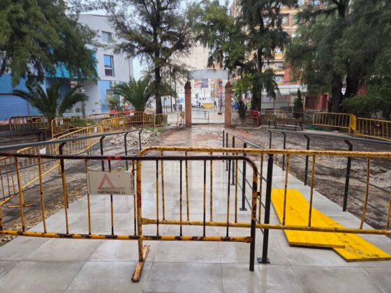 mejora acceso centro servicios sociales 02