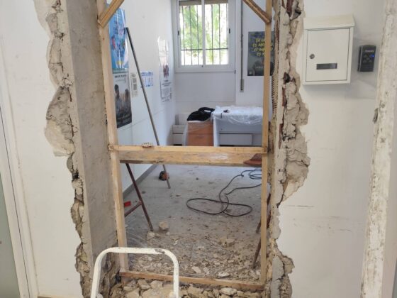 mejora acceso centro servicios sociales 03