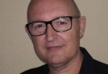 Luis Barberá asiste a la Feria del Libro de Madrid